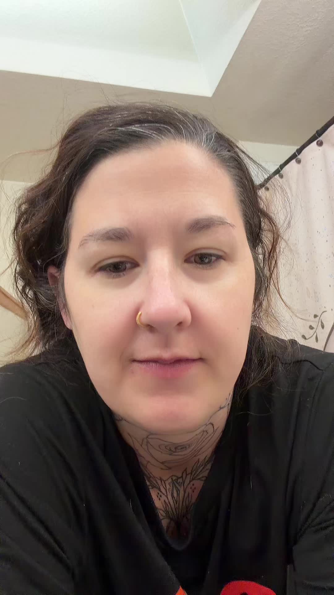 @mama.guthrie