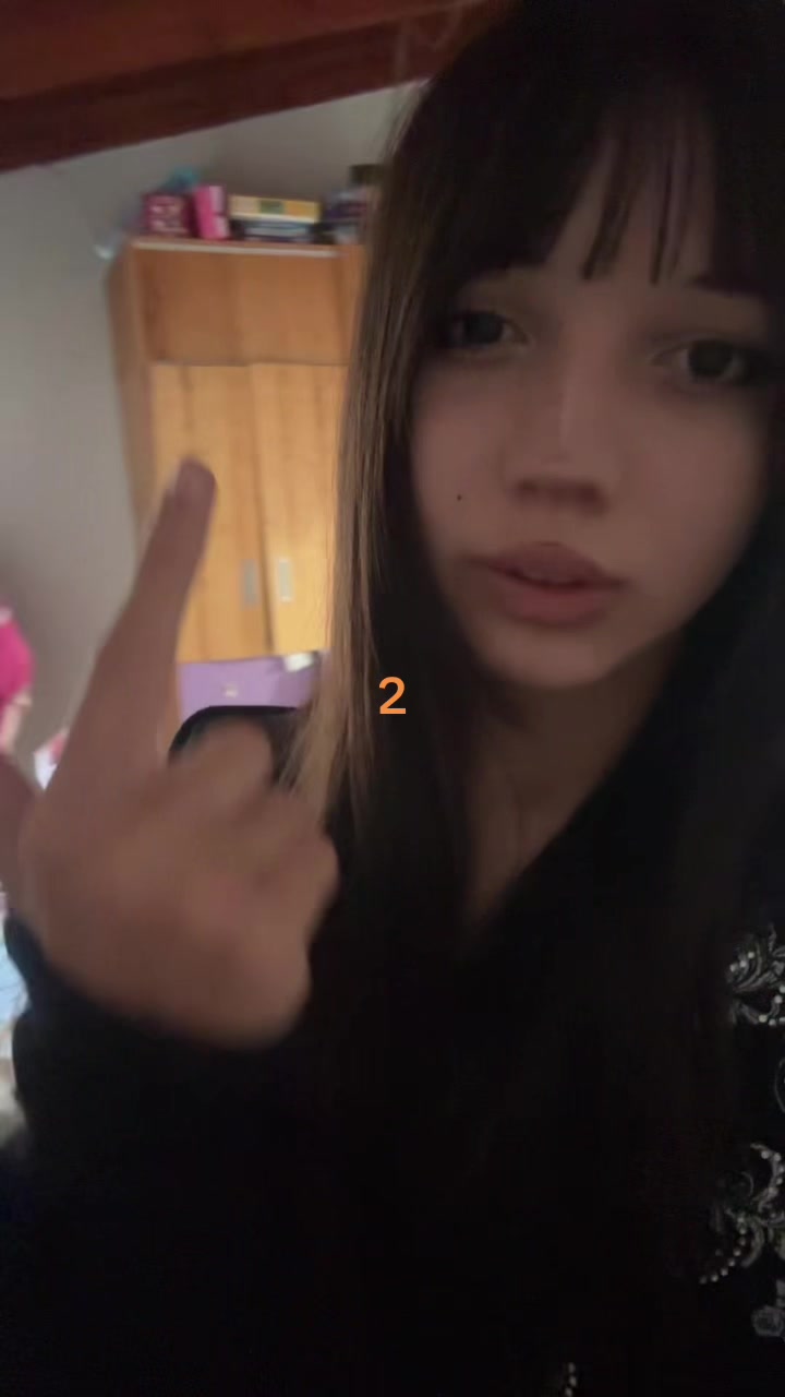 @𝐟𝐢𝐟𝐢𝐱𝐱𝐱