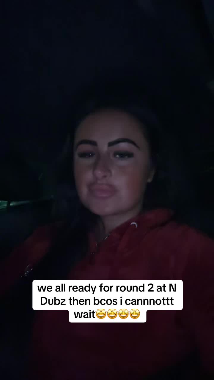 @courtneywhitexx