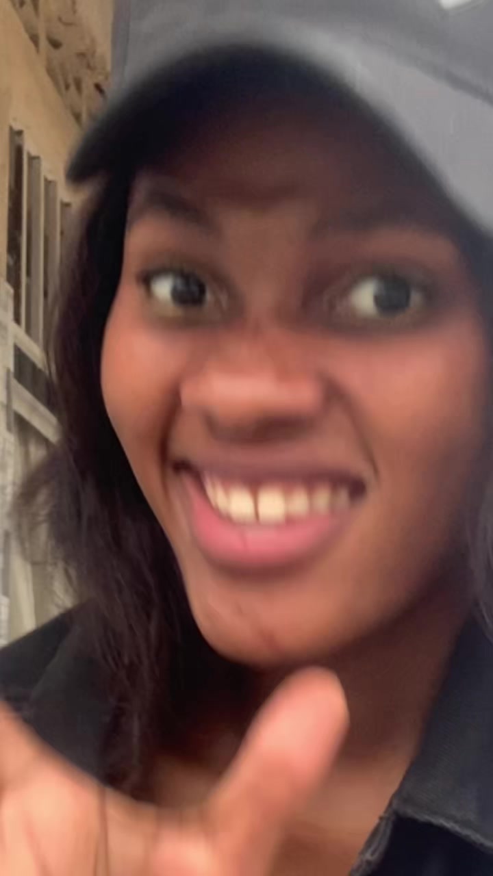 @🪭🧸