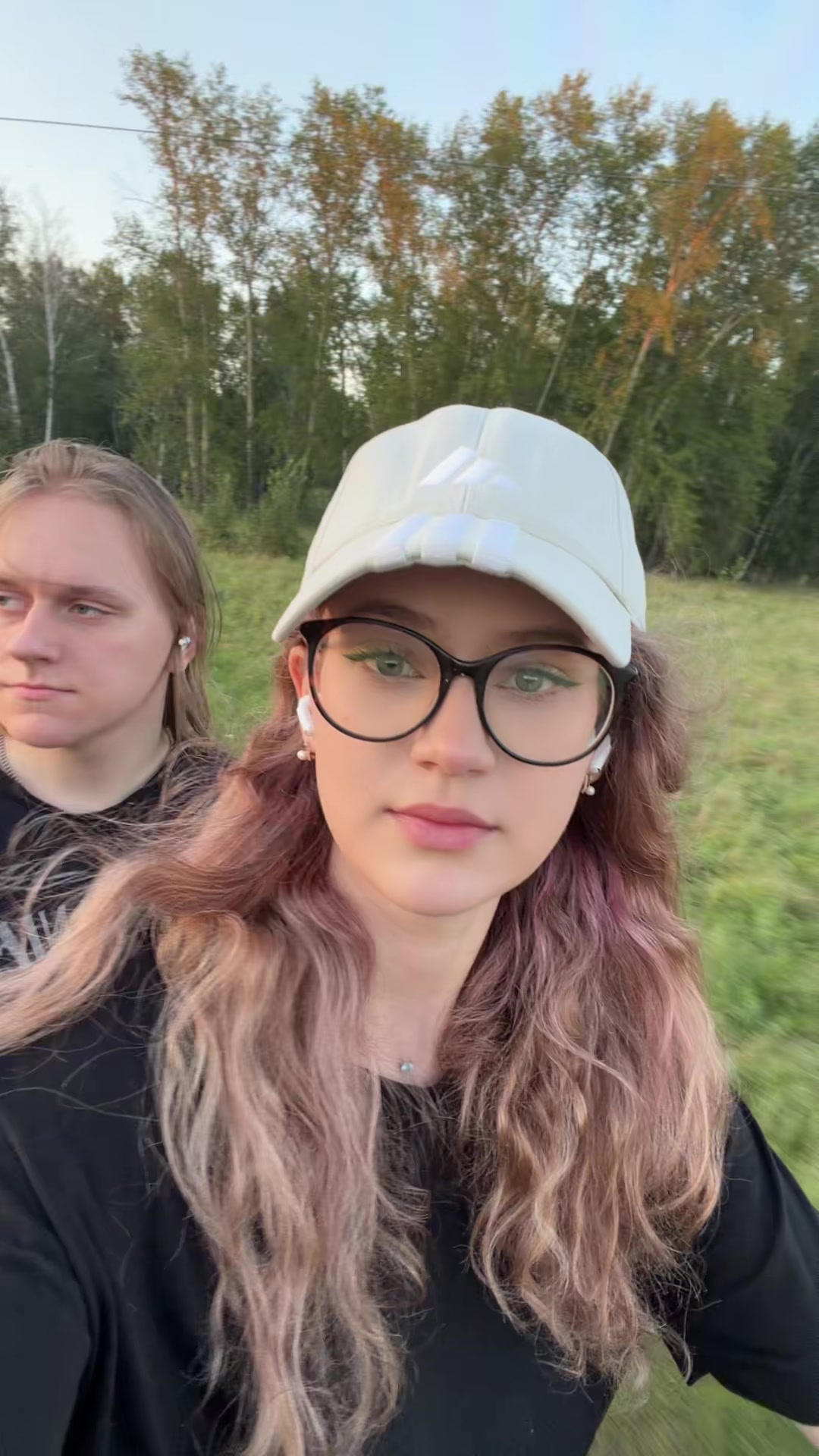 @Sofia_Hosok