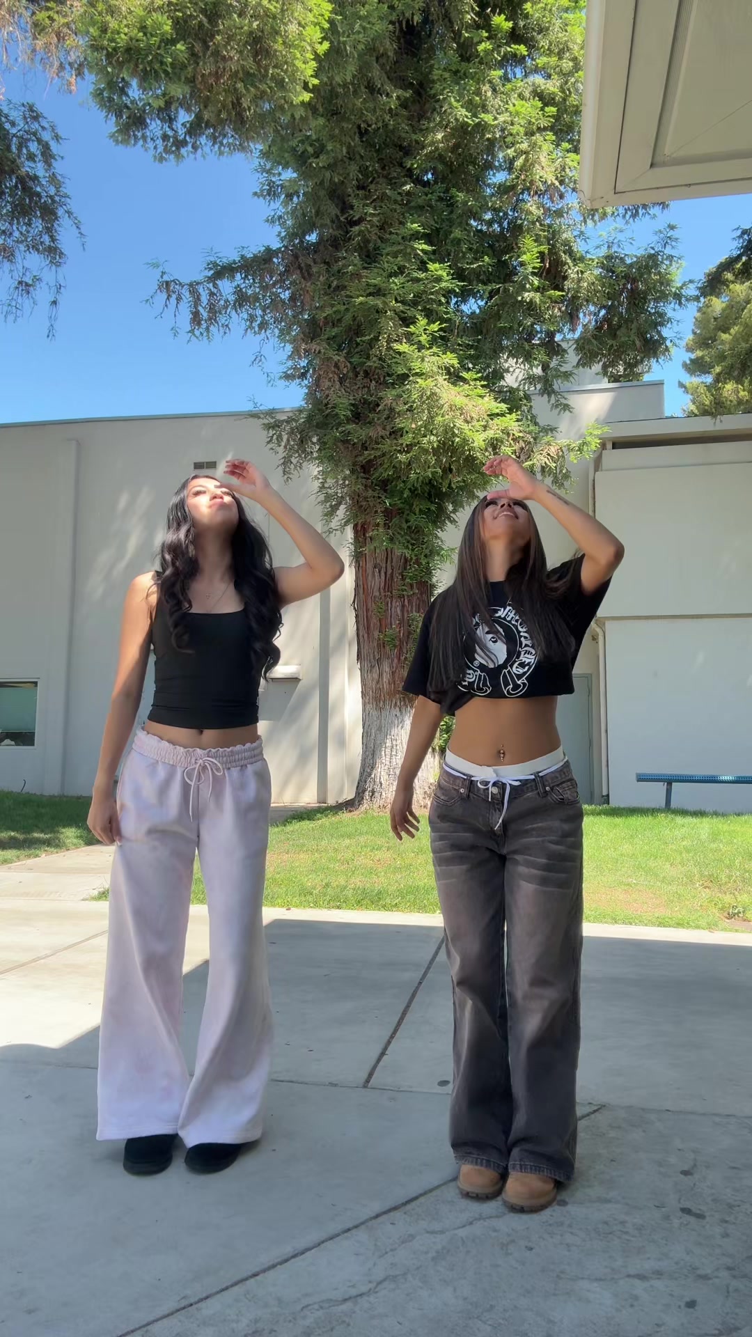 @jazzlyn ᥫ᭡.