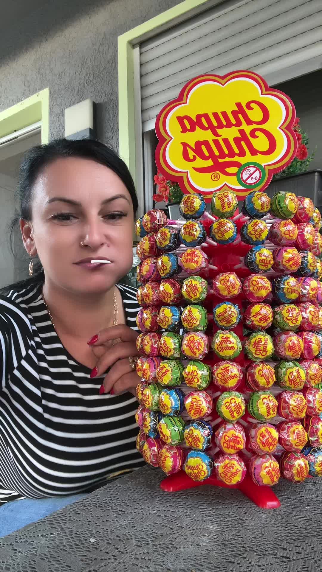 @AnaMaria