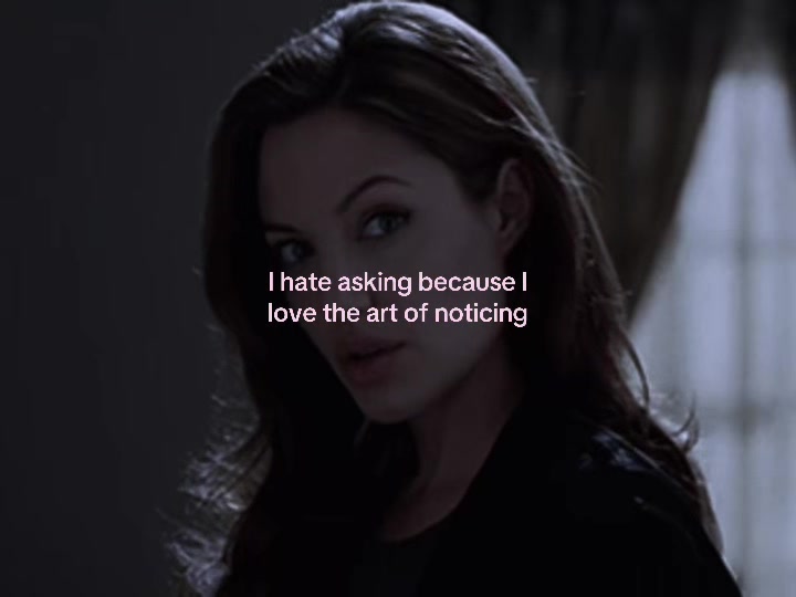 @ℰ