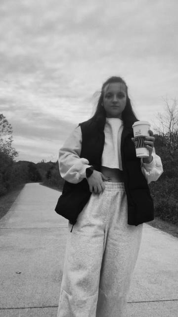 @Valya🖤