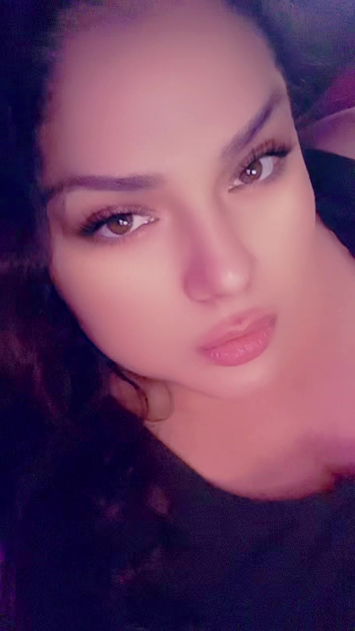 @Angela.