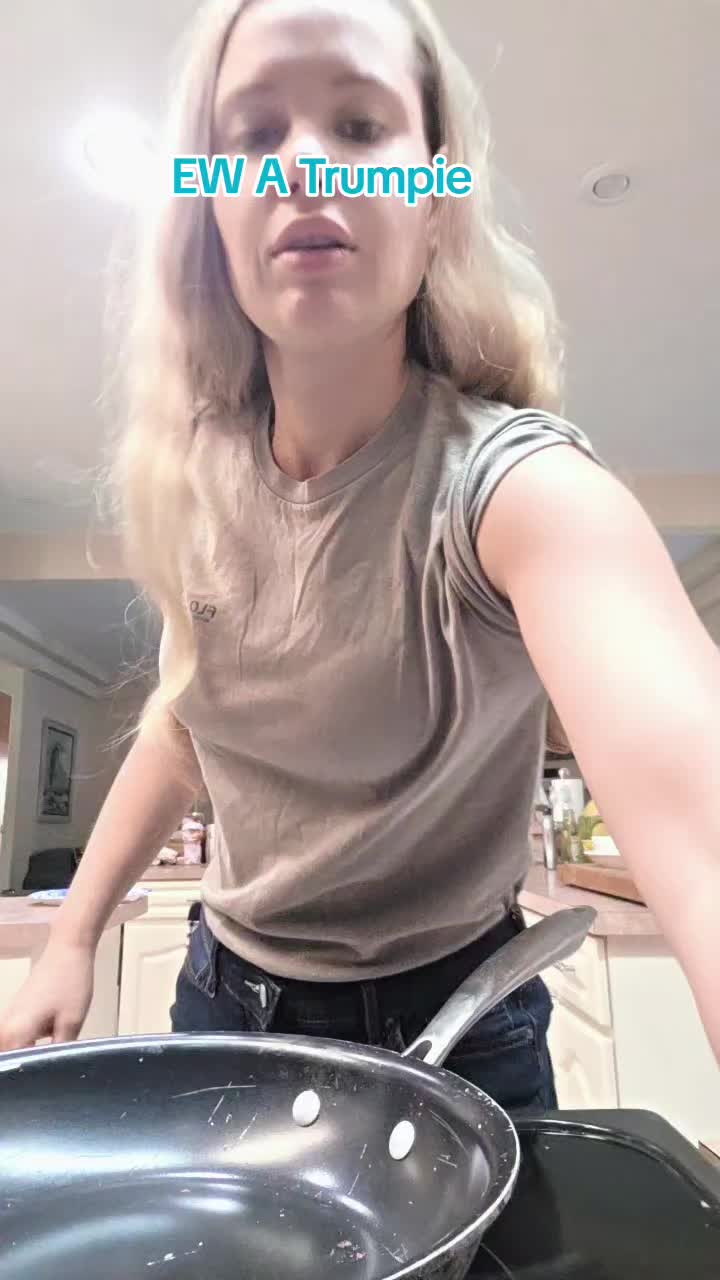 @𝙏𝙝𝙖𝙩_ConservativeQueen