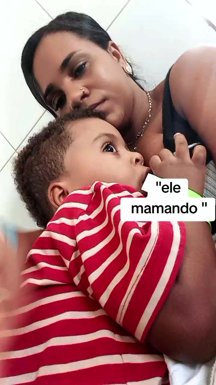 @MamãeTatiiPinheiroOfc