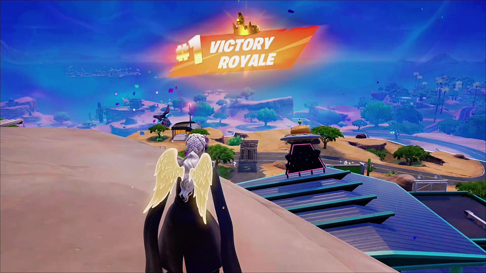 @itzlouieeehotv