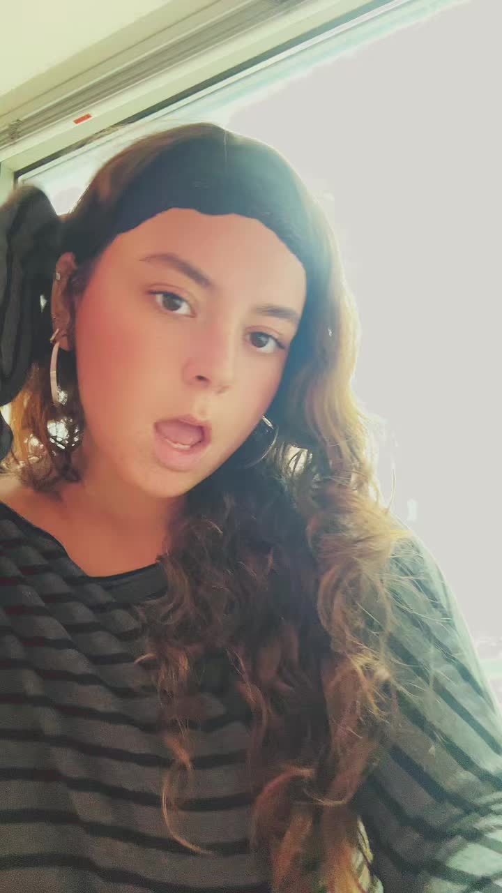 @elia ‧₊˚🦄✩ ₊˚🫧⊹♡