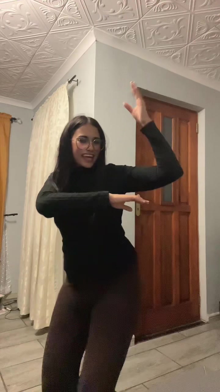 @tiffanyjconstant