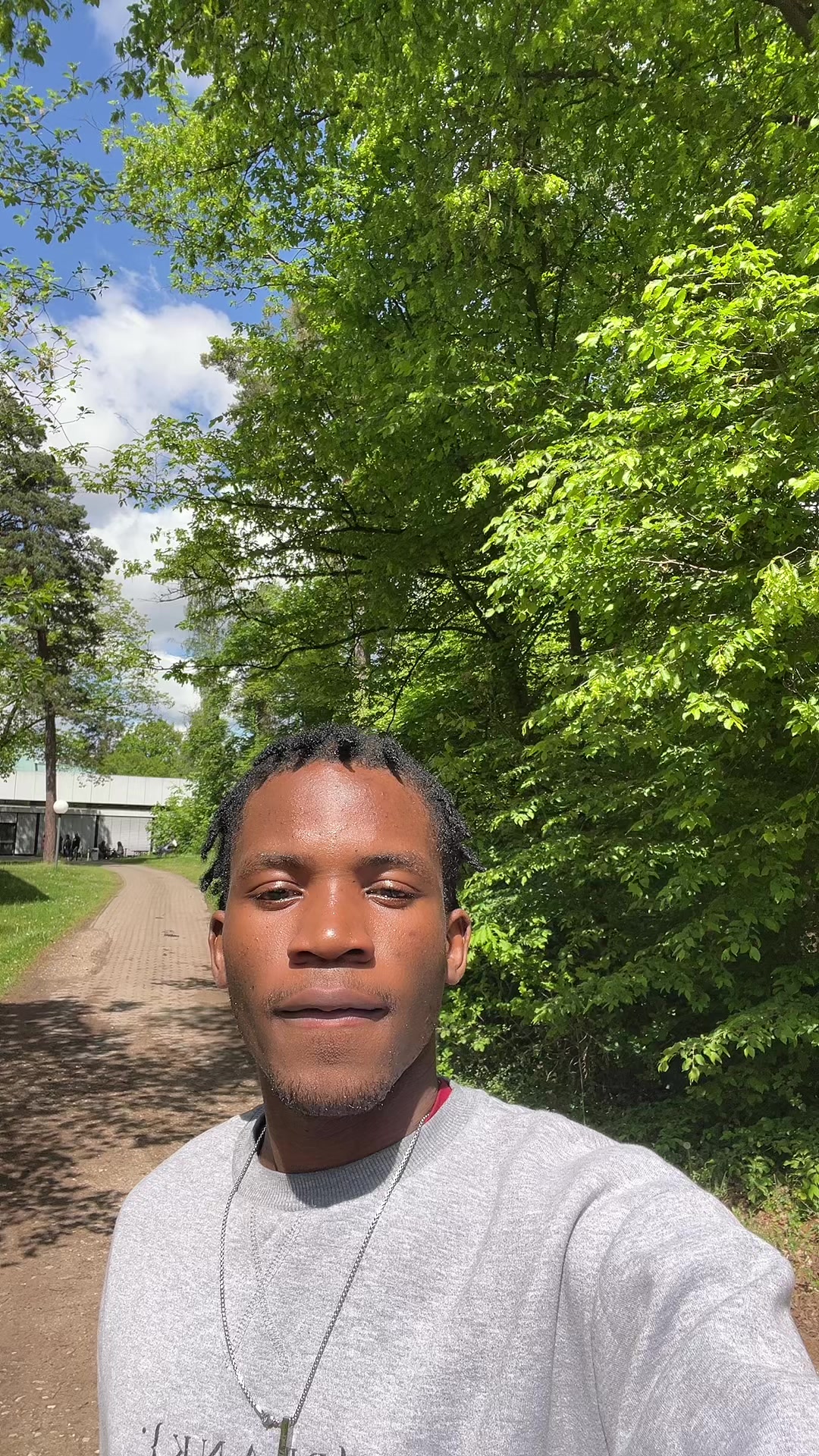@Der Alleskönner🇹🇬🇩🇪