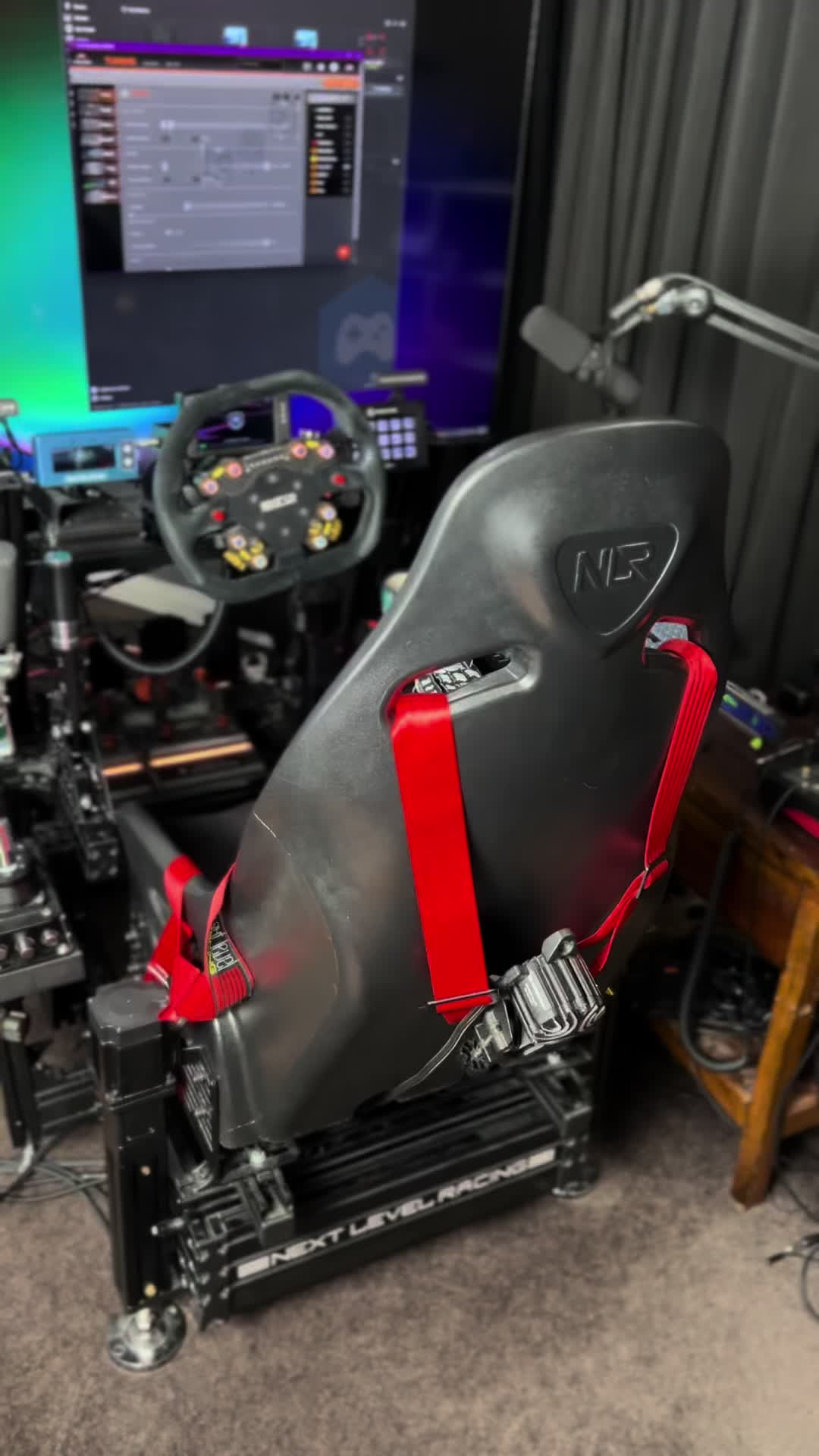@itchie | SimRacing