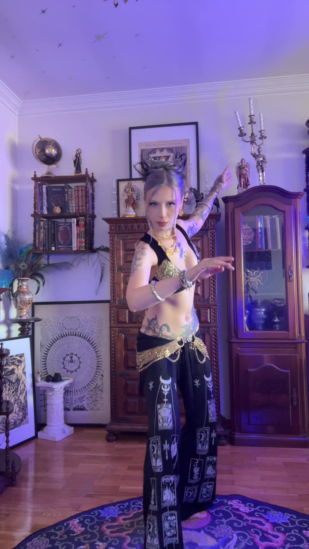 @izadora.ferrari