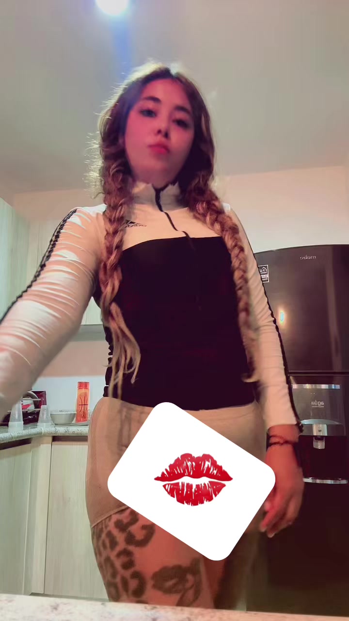 @Less💕