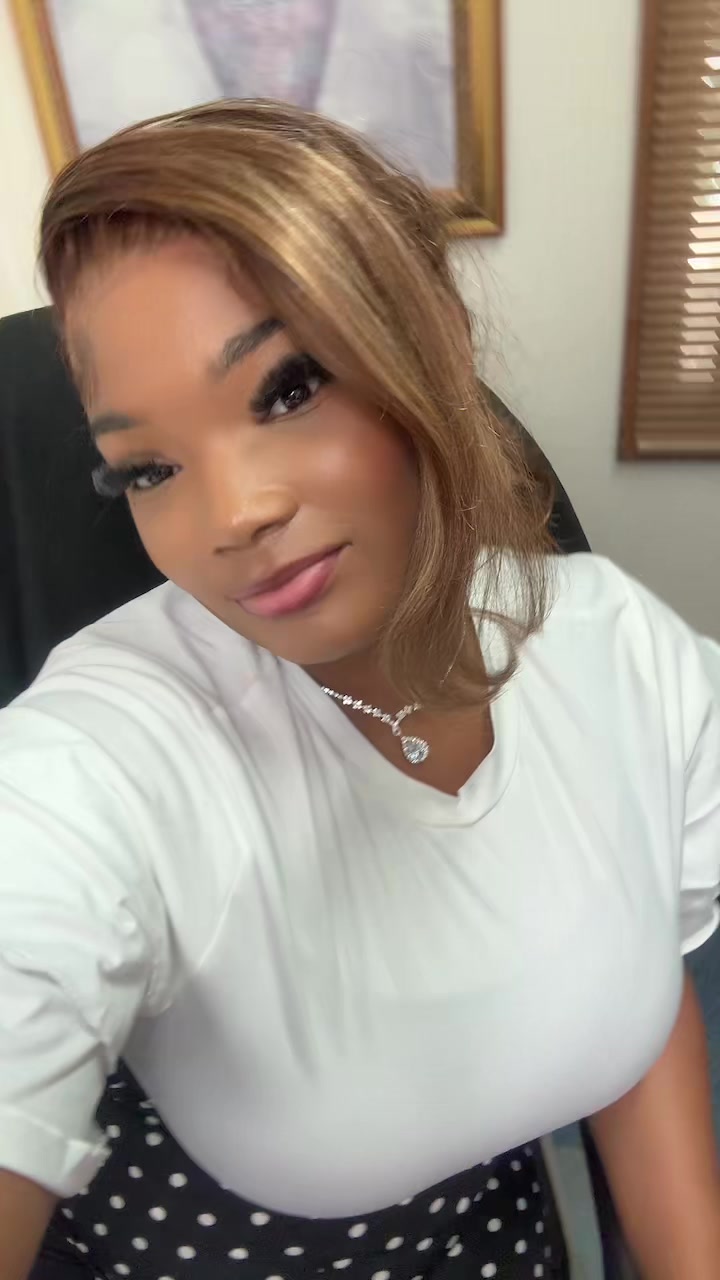 @Denellia Coleman👑