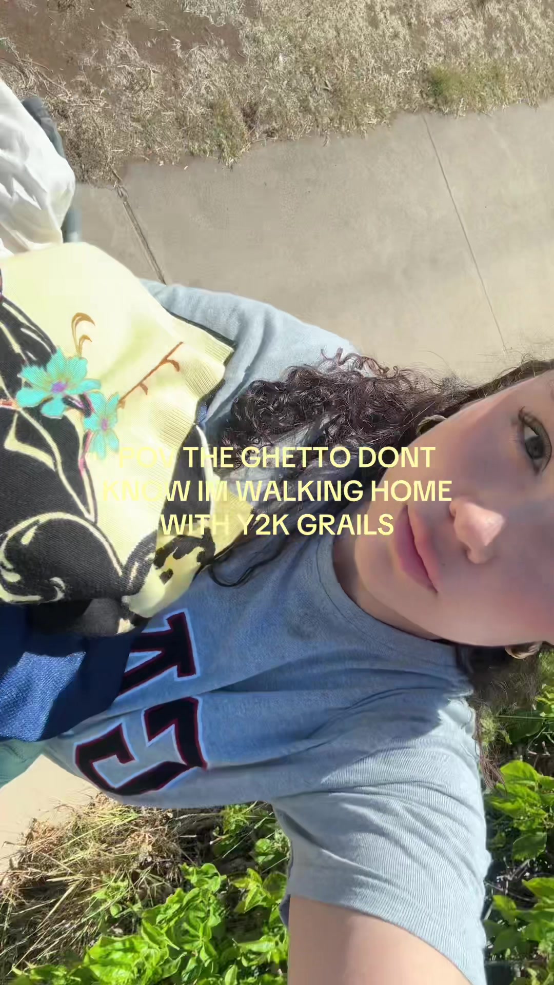 @Isabella