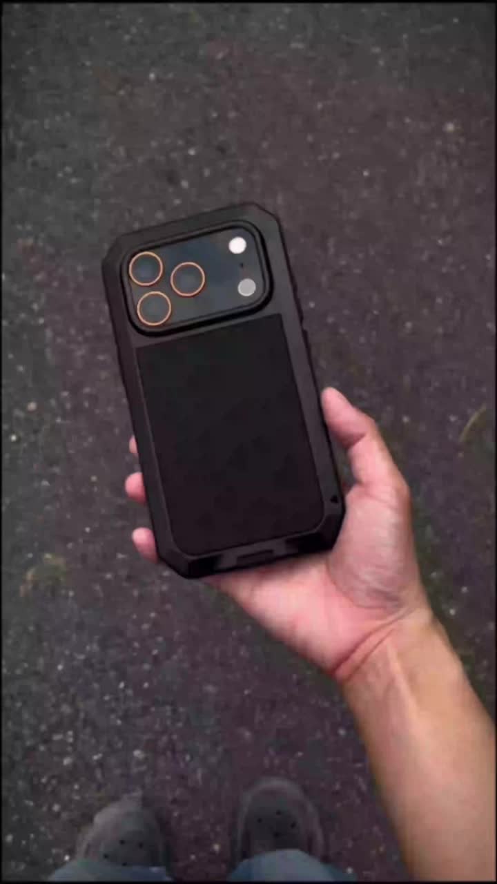 @Dark Case