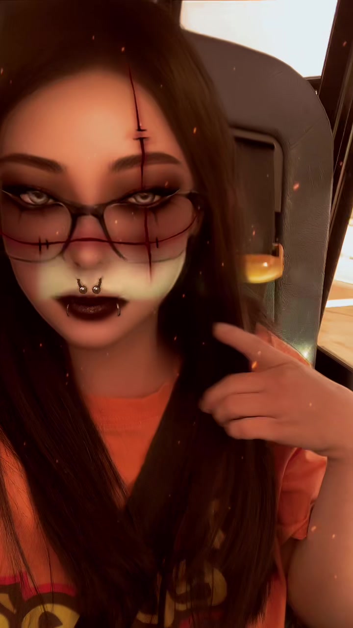 @queenoftiktok372