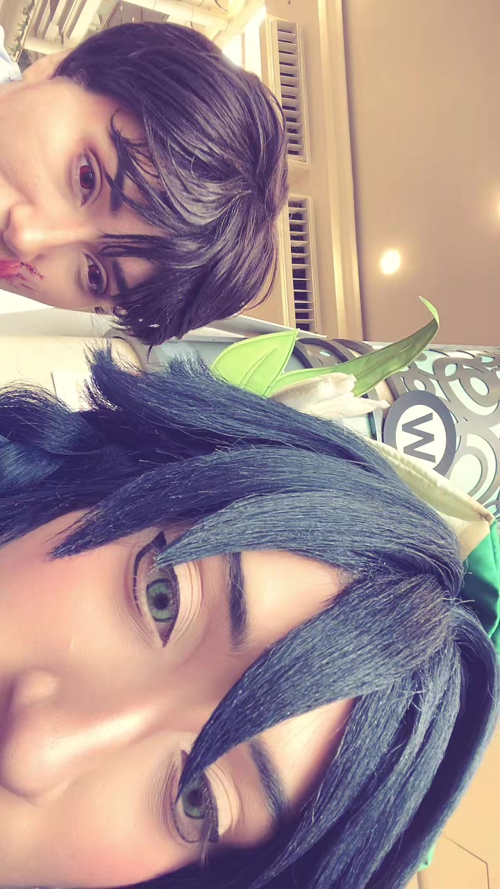 @★