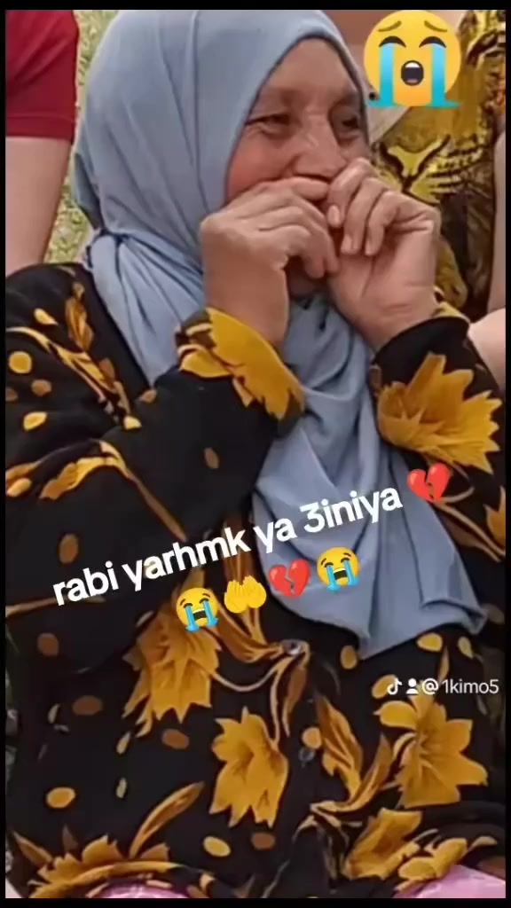 @kįm&oslash;&uacute;💔