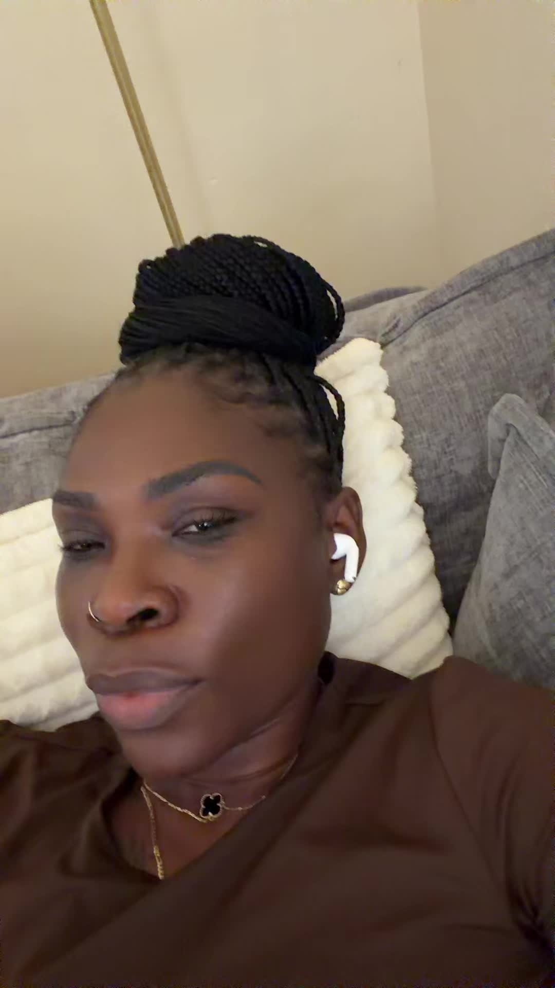 @Officialslimlilly