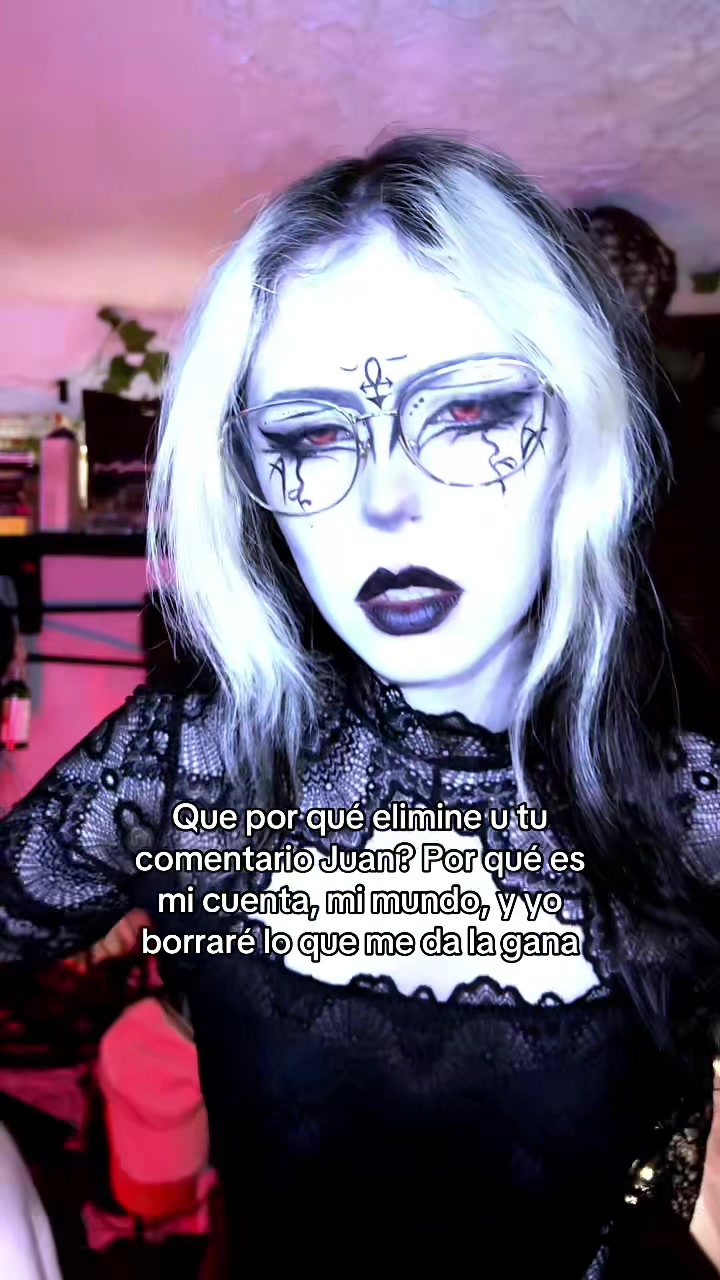 @deus_cos