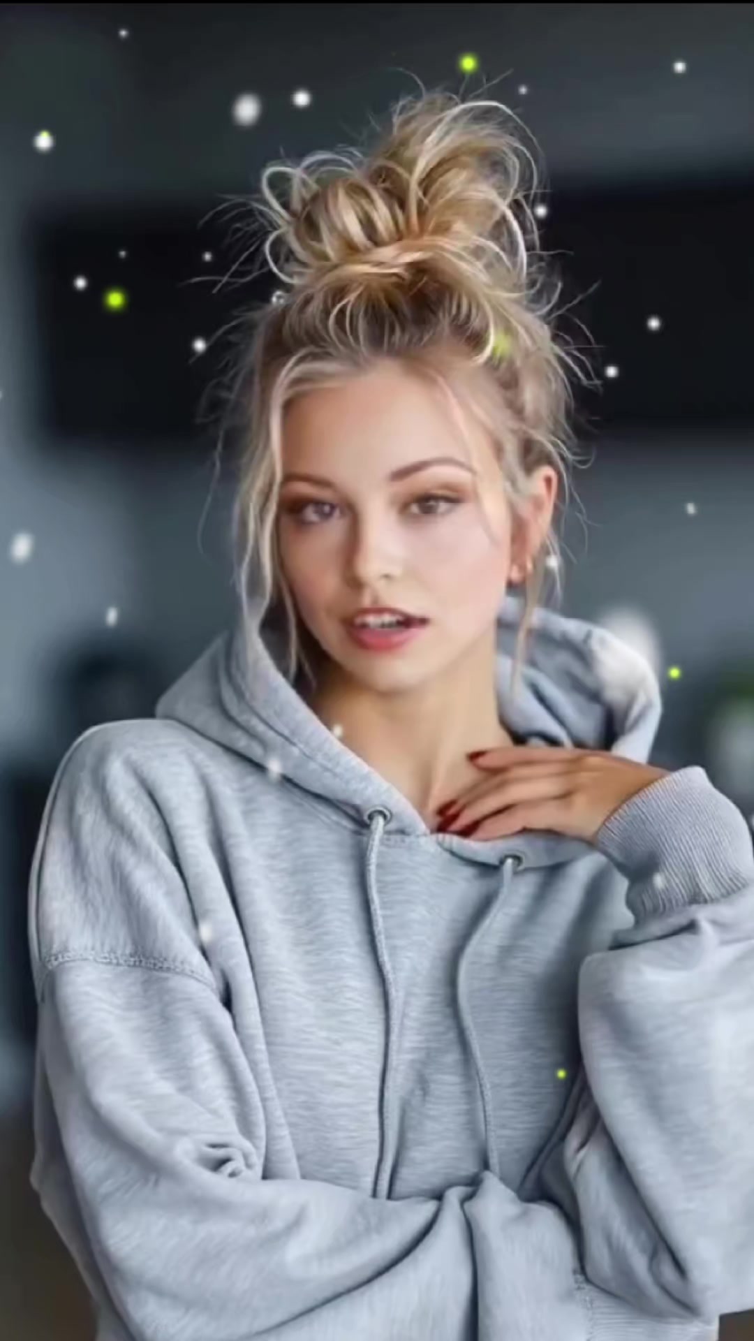 @Оленька