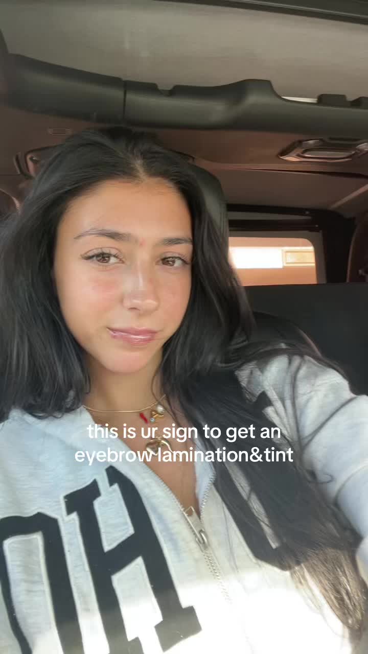 @alexaalbanese