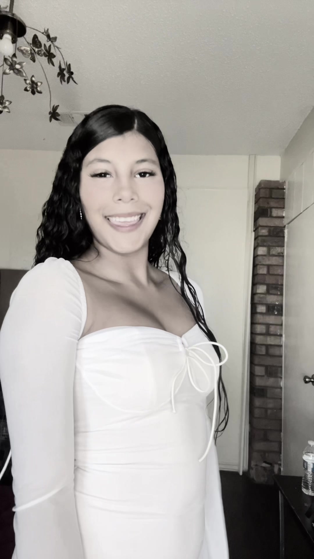 @Alison González