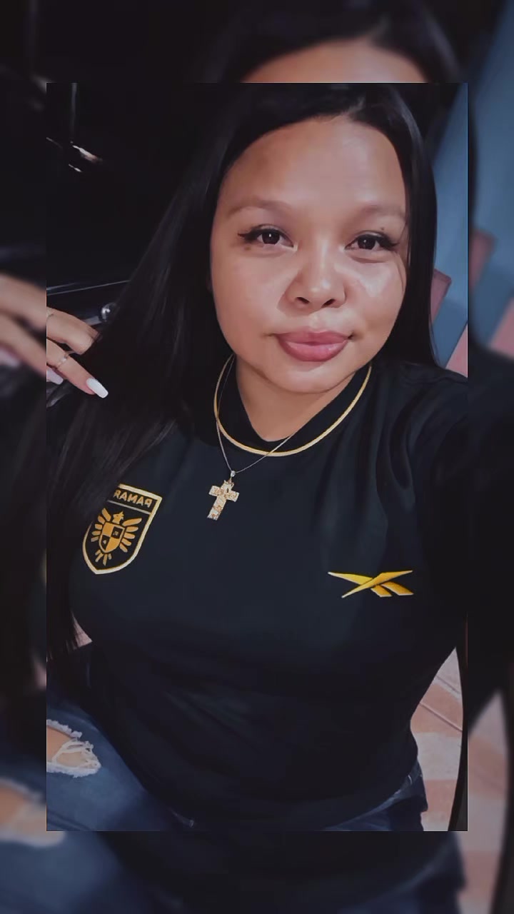 @ARELYS IVETH 🧡🖤