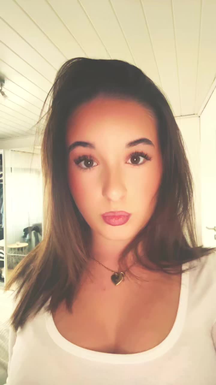 @𝑳𝒂𝒓𝒂