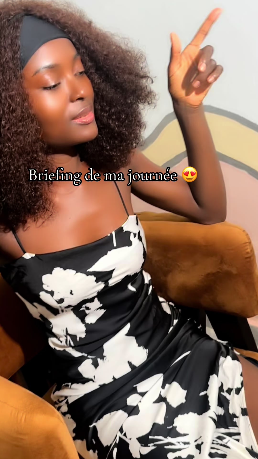 @laetyrelooking2