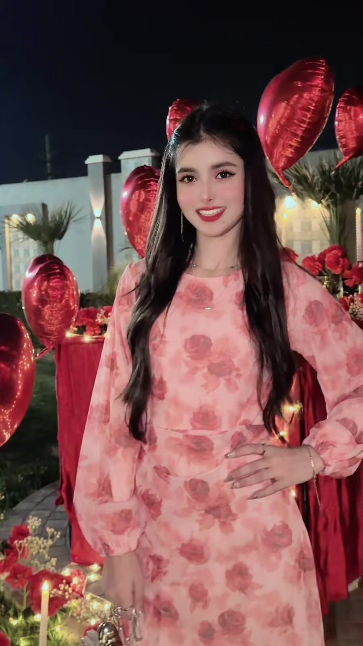 @Sanam munir ๐ท๐ซง