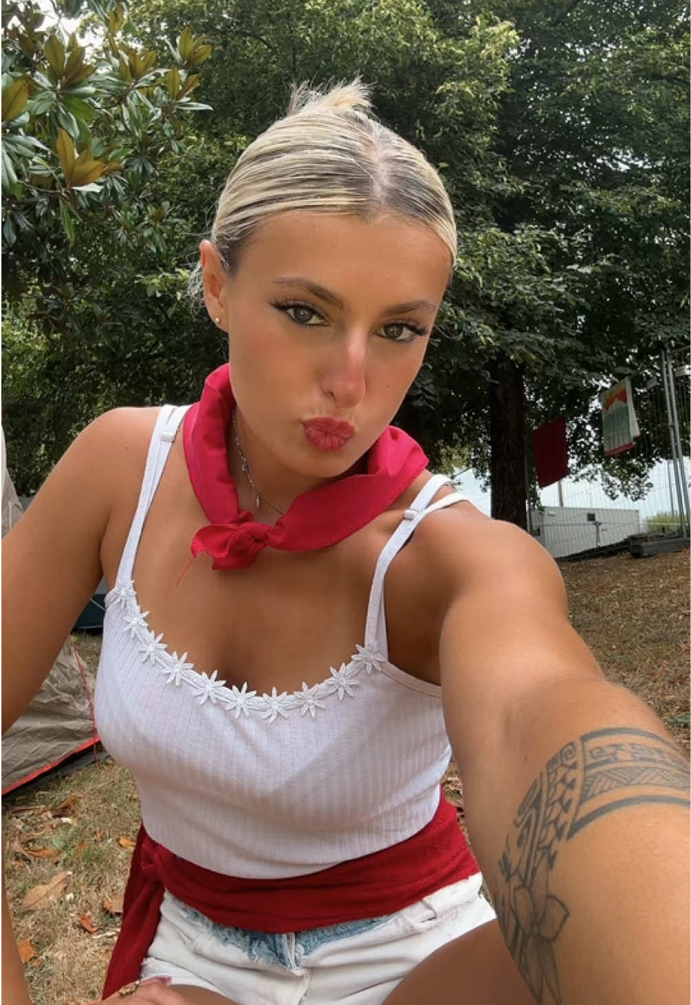 @Maevaaaa