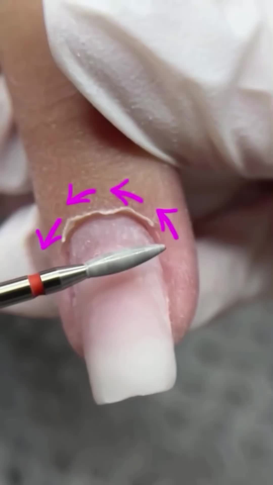 @Clases Gratuitas de U&ntilde;as