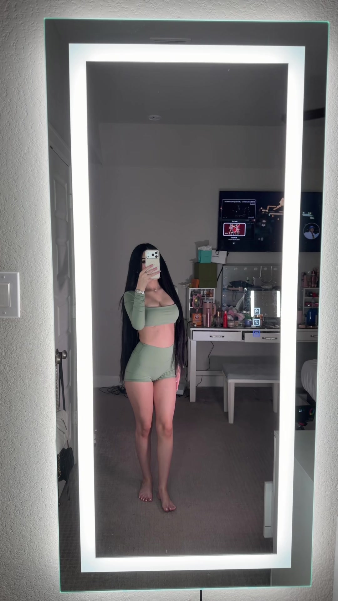 @aimeesofera