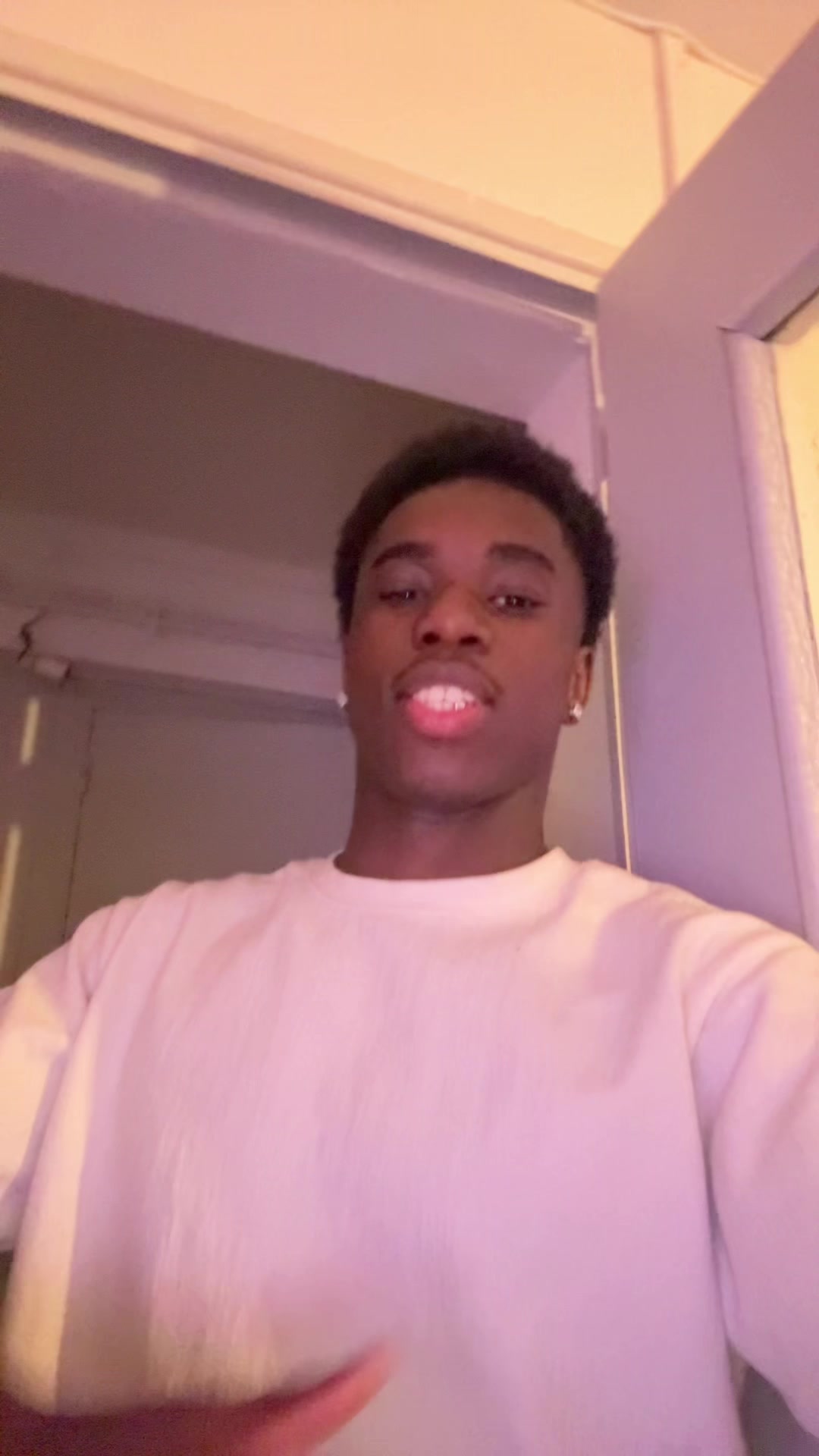 @𝐑𝟐 𝐱 𝐁𝟐