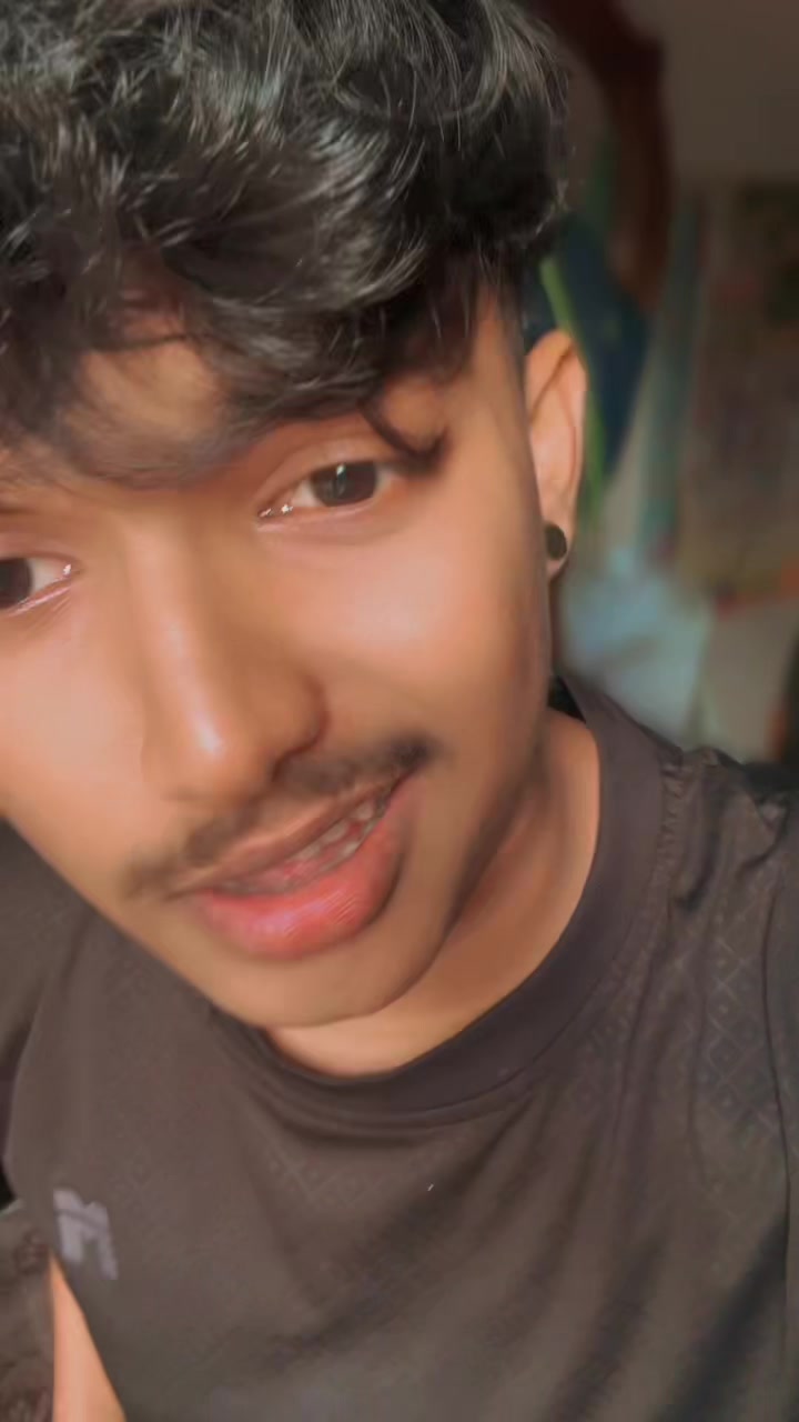 @ESH 🧃💋