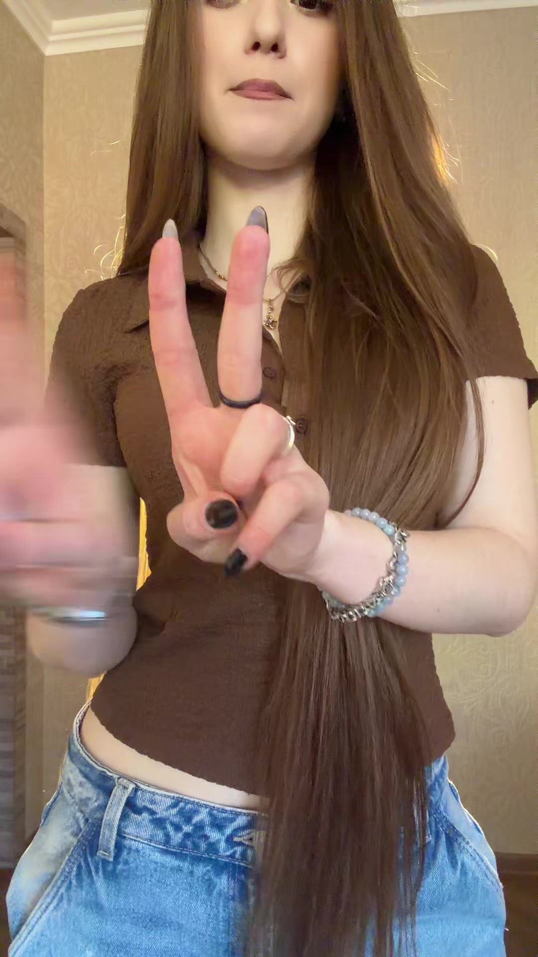 @ая
