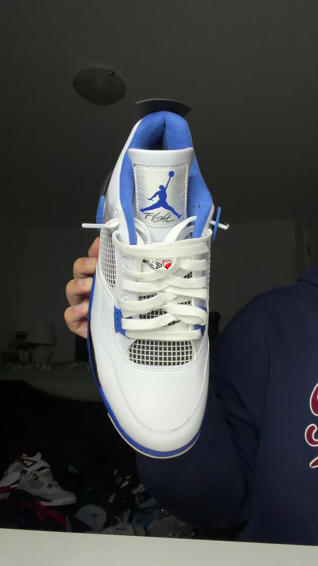 @SneakerFever