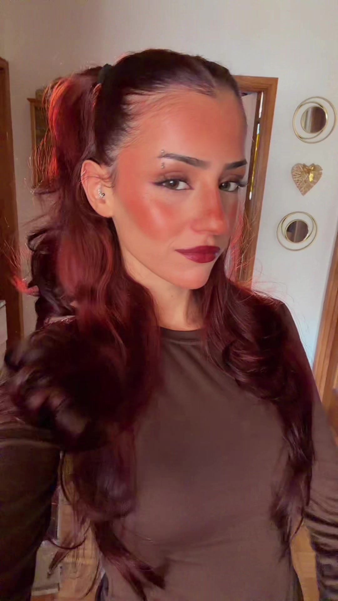 @inês