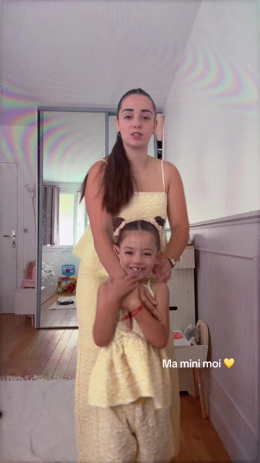 @kellyghm_