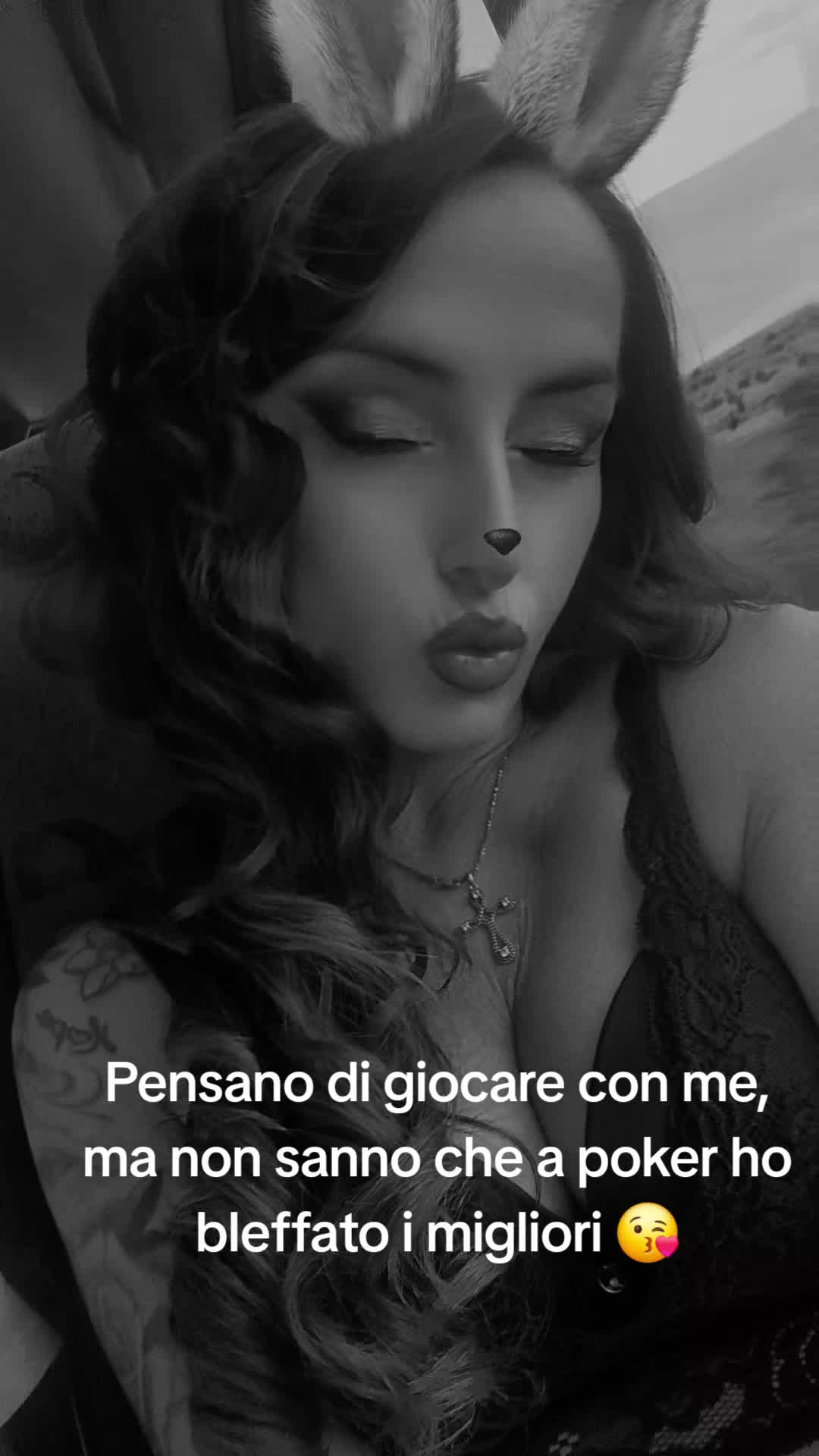 @tizianarebelgirl