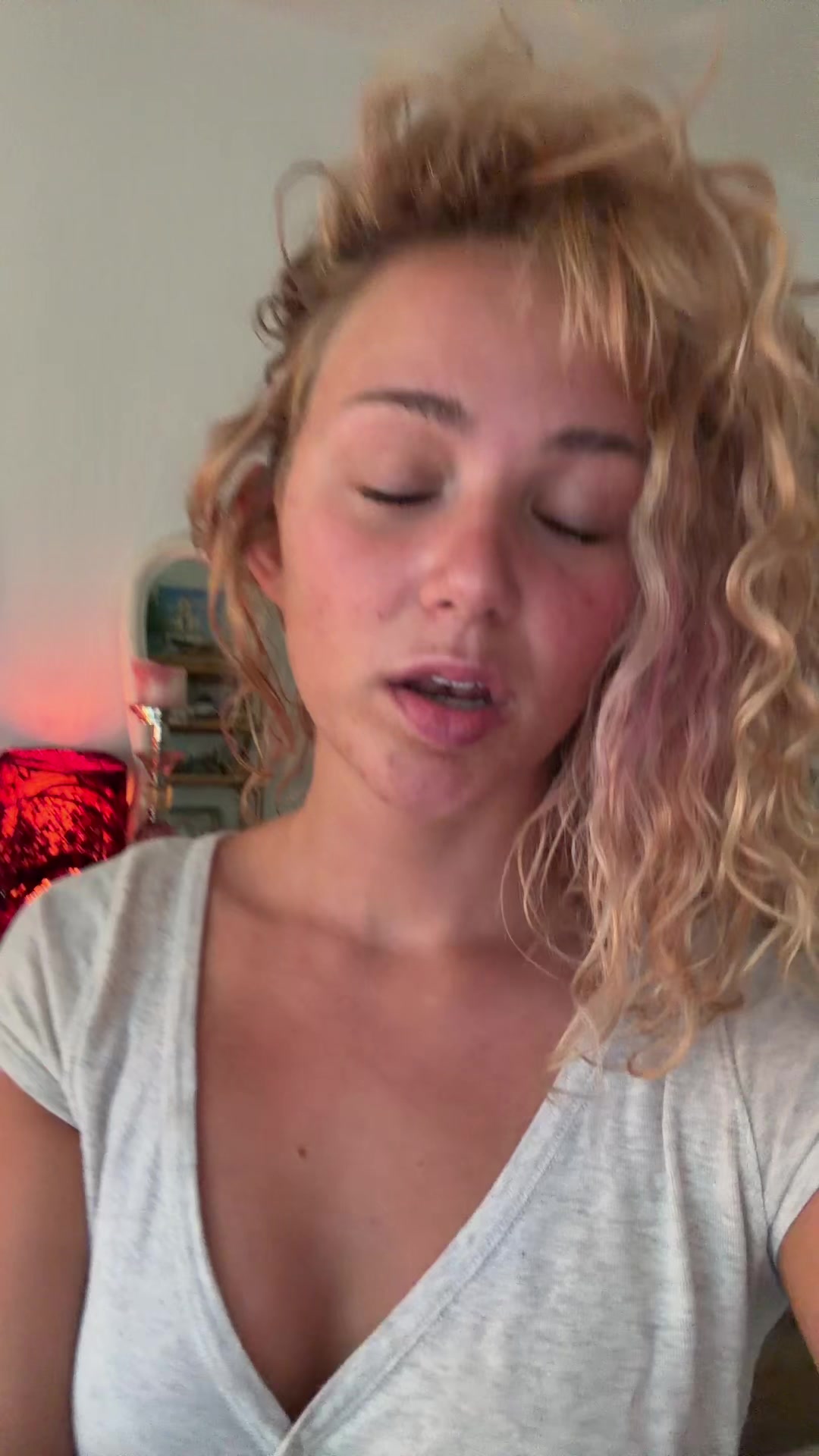 @EllaTheAngel