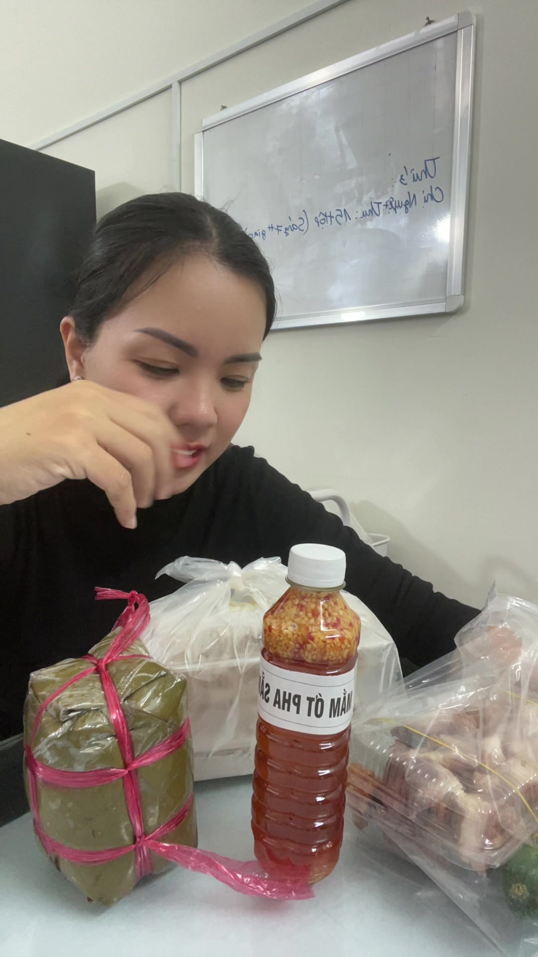 @CHẢ GIÒ TRÂM TRIỆU