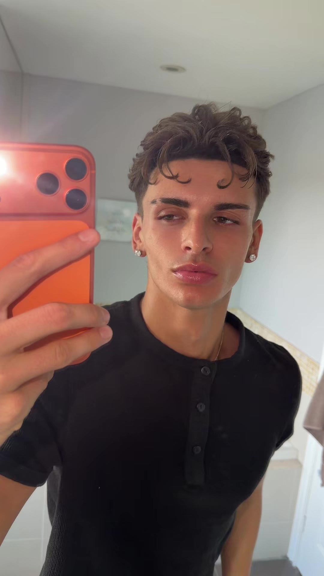 @chris.nikoo
