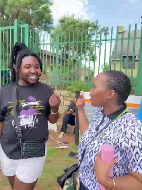 @siphesihlegumede08