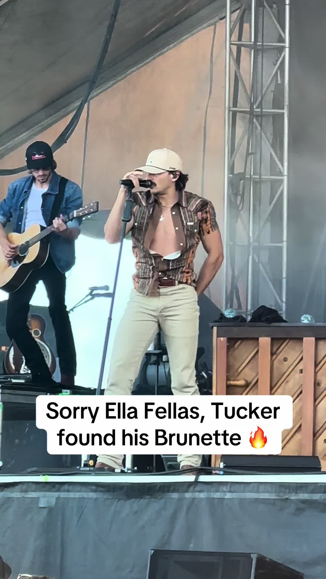 @Front Row Country
