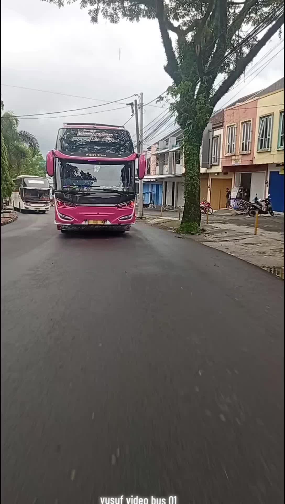 @Yusuf video bus 01